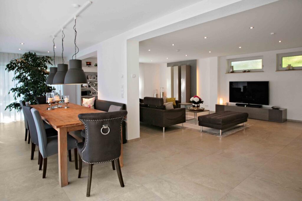 Innenaufnahme - Referenz - 2 - 25